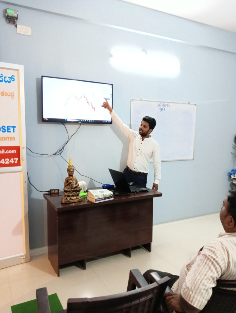 mentor explaining live stock chart patterns and trading techniques